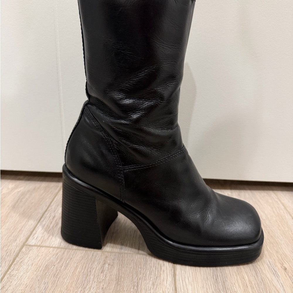 Steve Madden Fantsie Platform Boots 8 - Picture 6 of 8